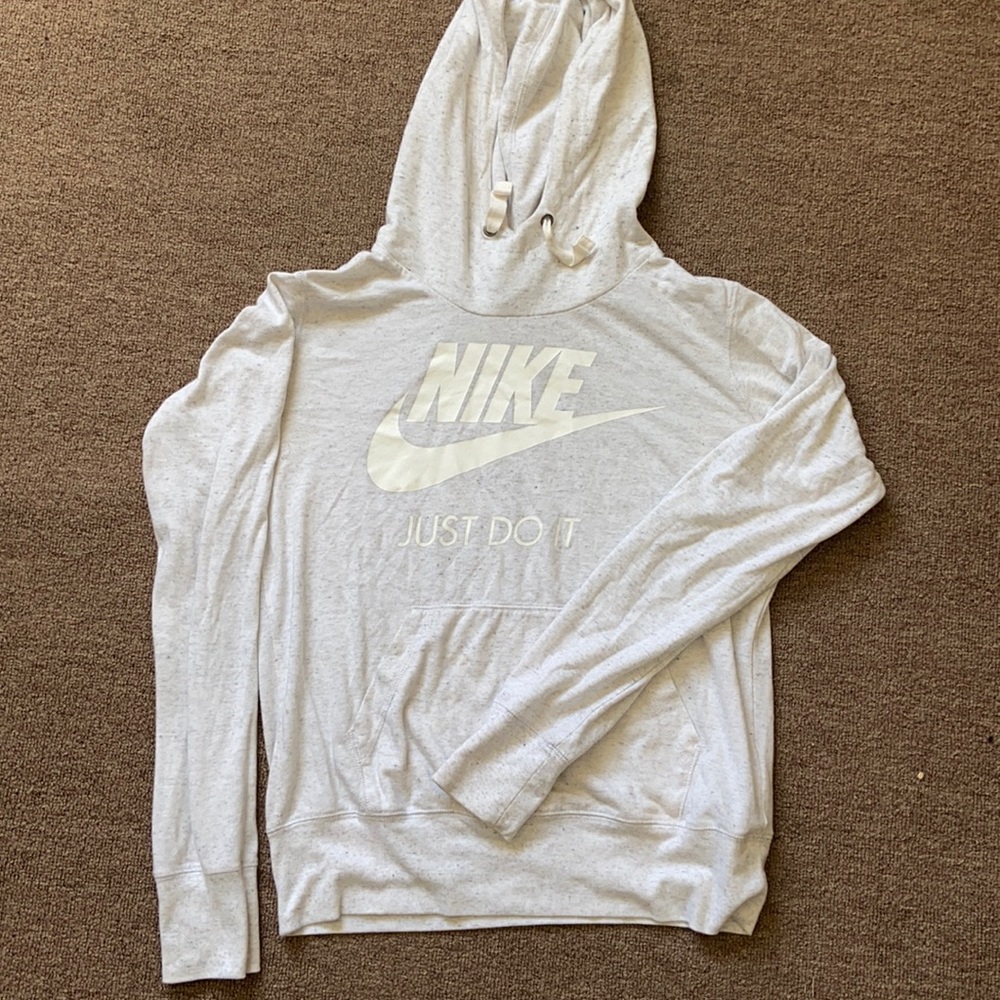Nike Hoodie🤍🤍